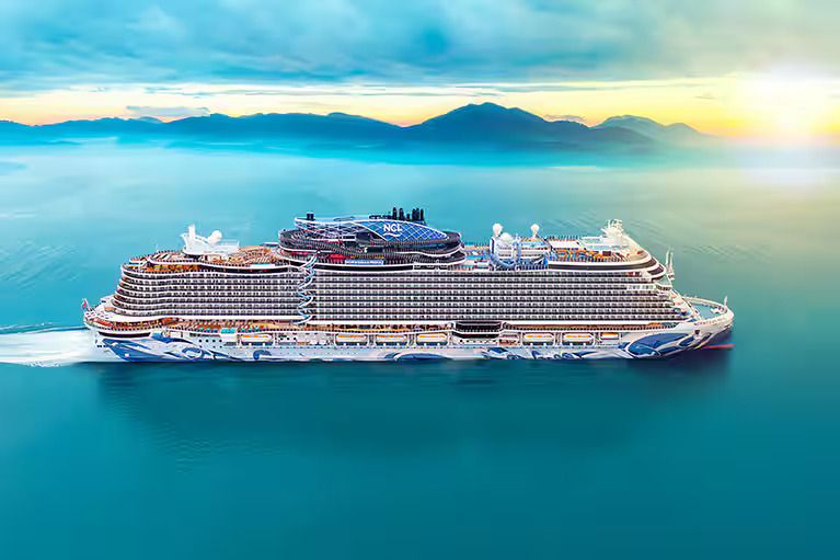 Norwegian Cruise Line (NCL) : Ships, Destinations, Perks, and How to Choose Your Cruise